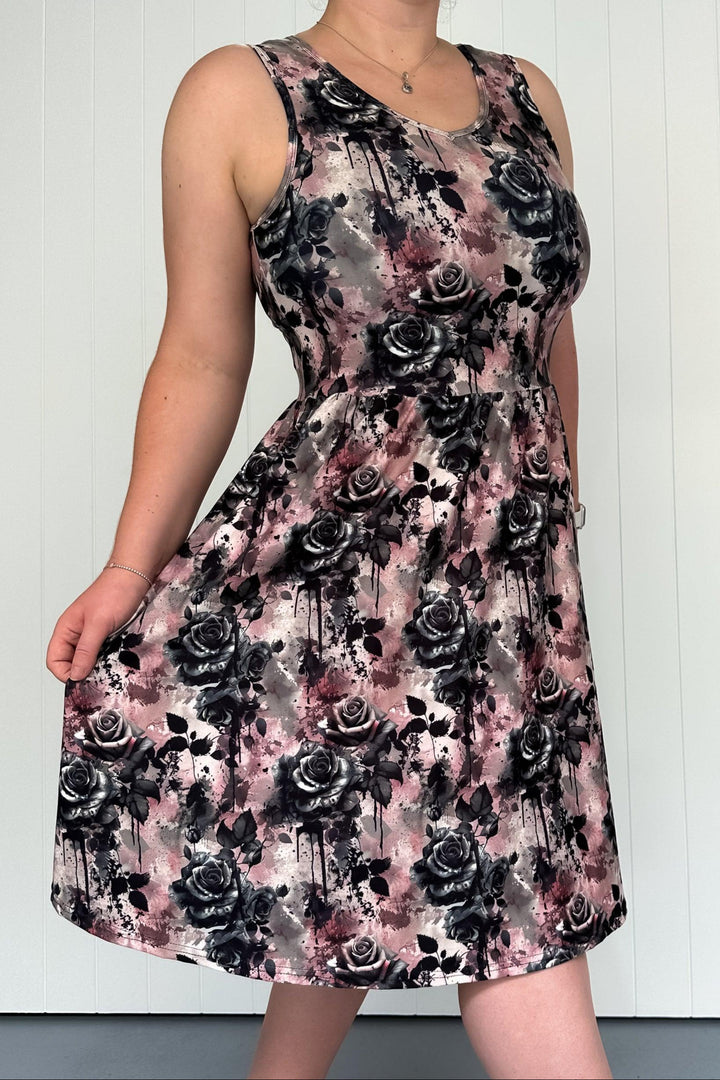 Grunge N Roses - Sleeveless Knee Length Dress - Side Pockets