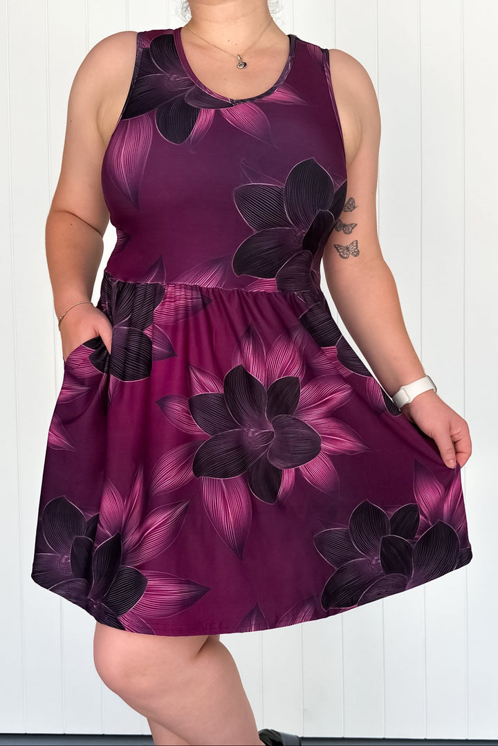 Burgundy Flower - Sleeveless Mini Dress - Pockets
