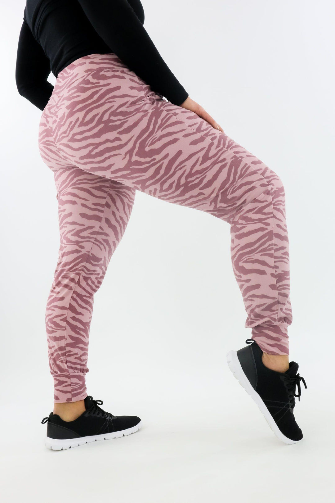 Pink Africa - Soft Joggers 2.0 - Pockets Hybrid Joggers Pawlie