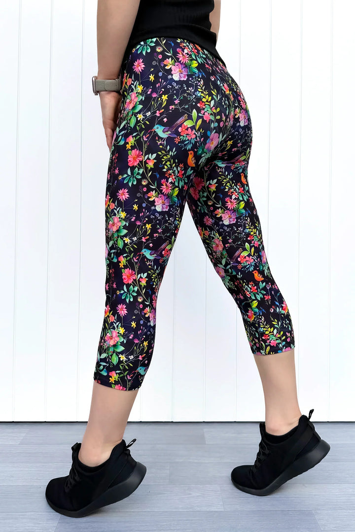 Birds and Blooms - Casual - Capri Leggings