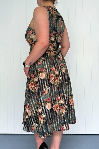 Heritage Rose - Sleeveless Midi Dress - Pockets