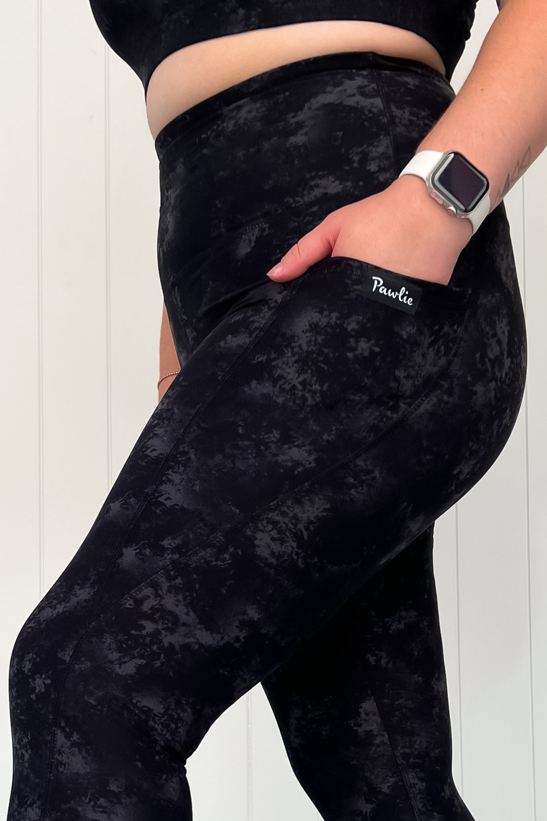 Inky - Leg Pockets - Capri Leggings - Hybrid 2.0