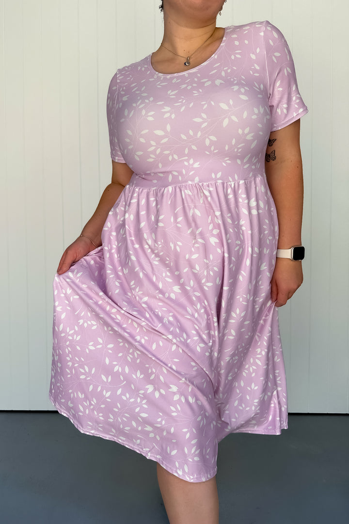 Lilac Petals - Midi Dress - Short Sleeve - Pockets