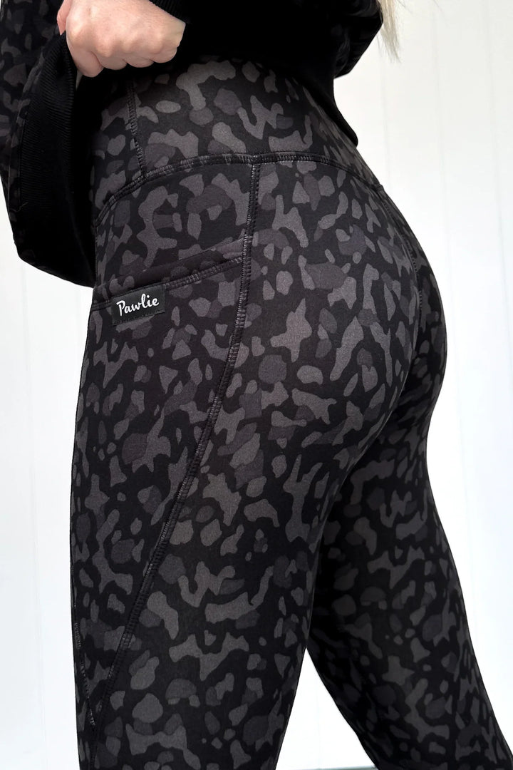Black Panther - Fleece - Leg Pockets - Full Leggings (Imperfect)