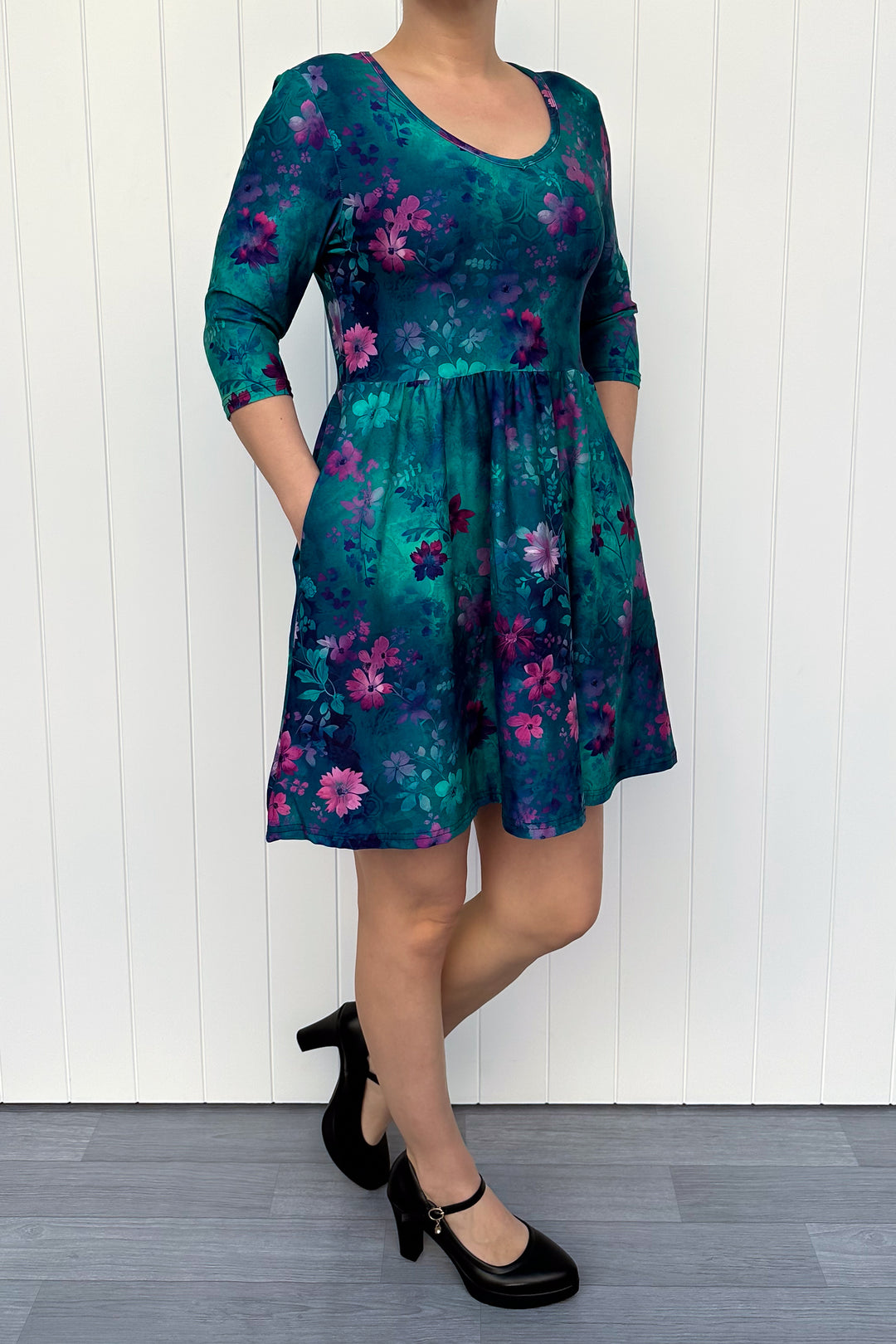 Ethereal Bloom - Mini Dress - 3/4 Sleeve - Pockets