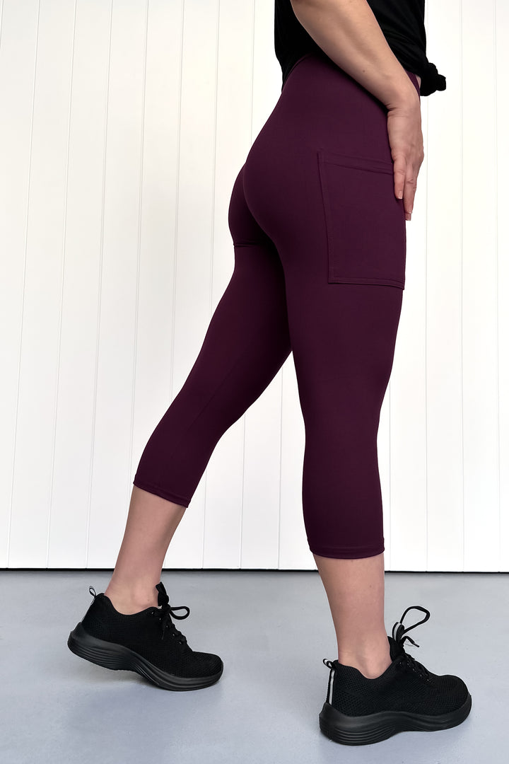 Plum - Casual - Capri Leggings - Pockets