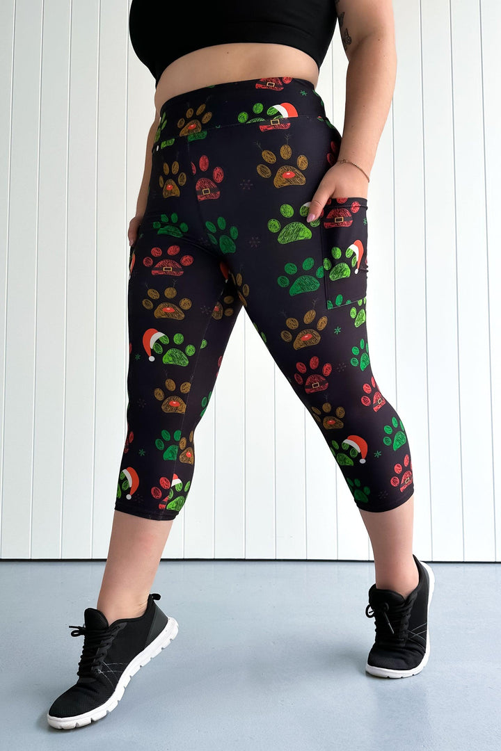 Santa Paws - Casual - Capri Leggings - Pockets