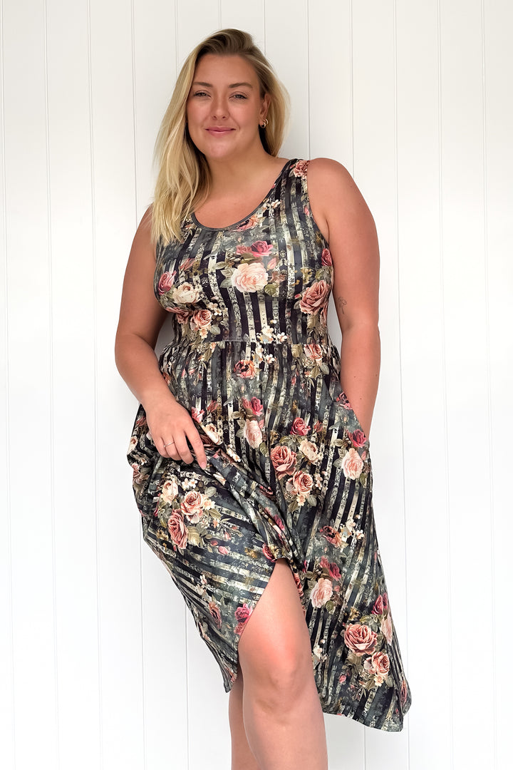 Heritage Rose - Sleeveless Midi Dress - Pockets