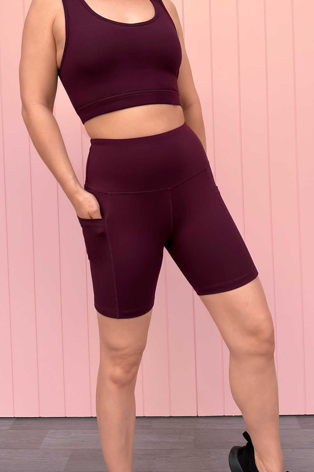 Plum - Mid Shorts - Hybrid 2.0 - Pockets