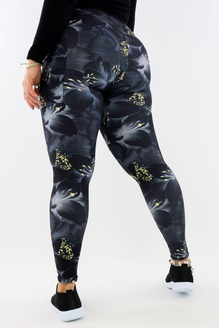 Dark Flowers - Casual - Regular Full Leggings - Pockets Casual Full Leggings - Pockets Pawlie   