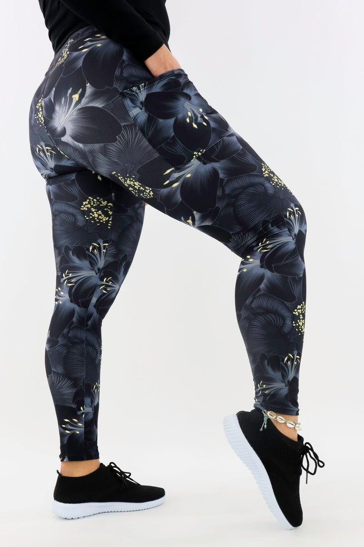 Dark Flowers - Casual - Regular Full Leggings - Pockets Casual Full Leggings - Pockets Pawlie   