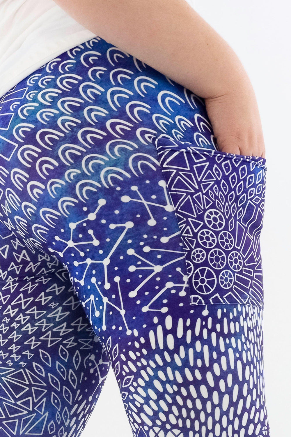 Ocean Motif - Casual - Capri Leggings - Pockets Casual Capri Leggings - Pockets Pawlie   