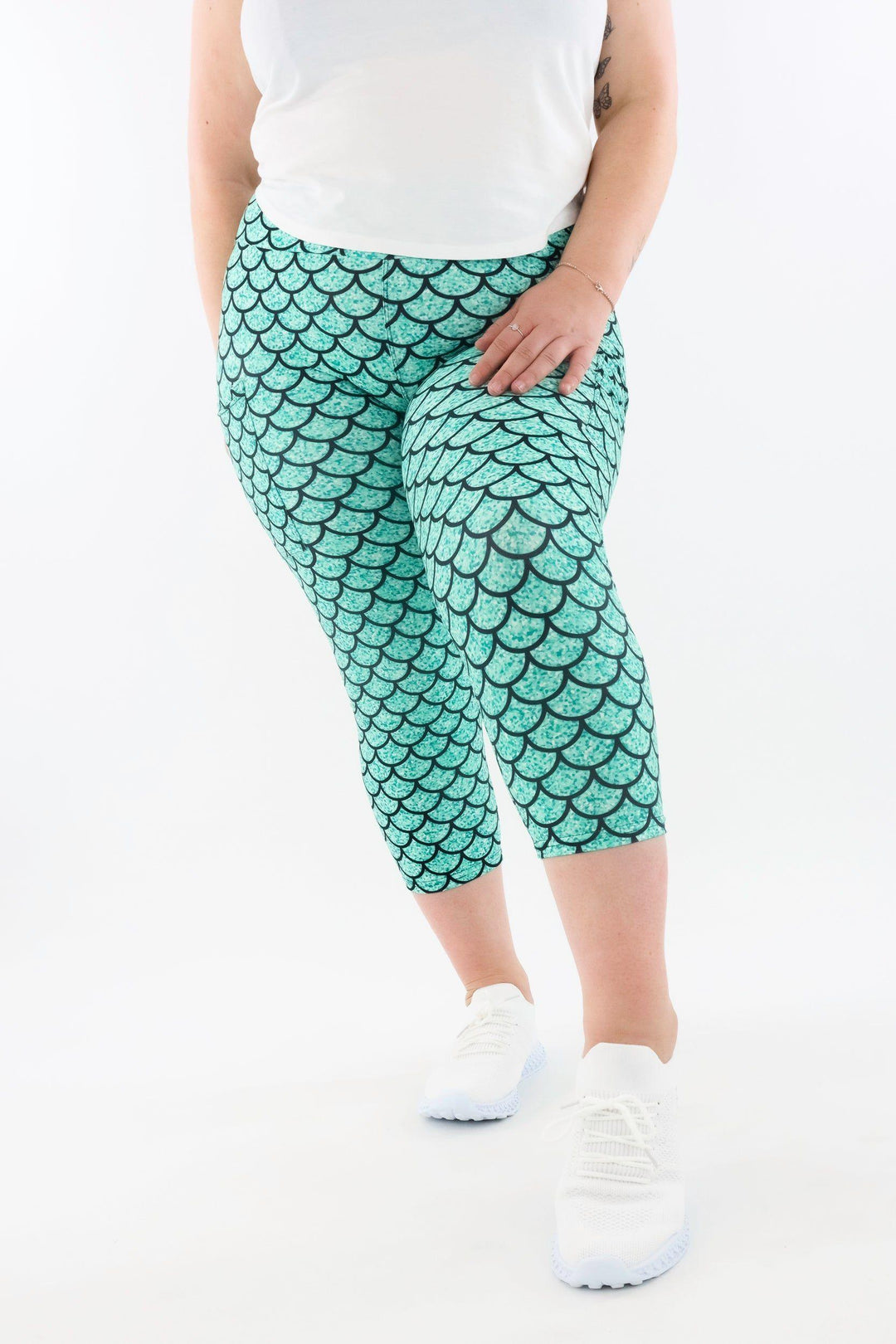 Green Glitter Mermaid - Casual - Capri Leggings - Pockets Casual Capri Leggings - Pockets Pawlie   