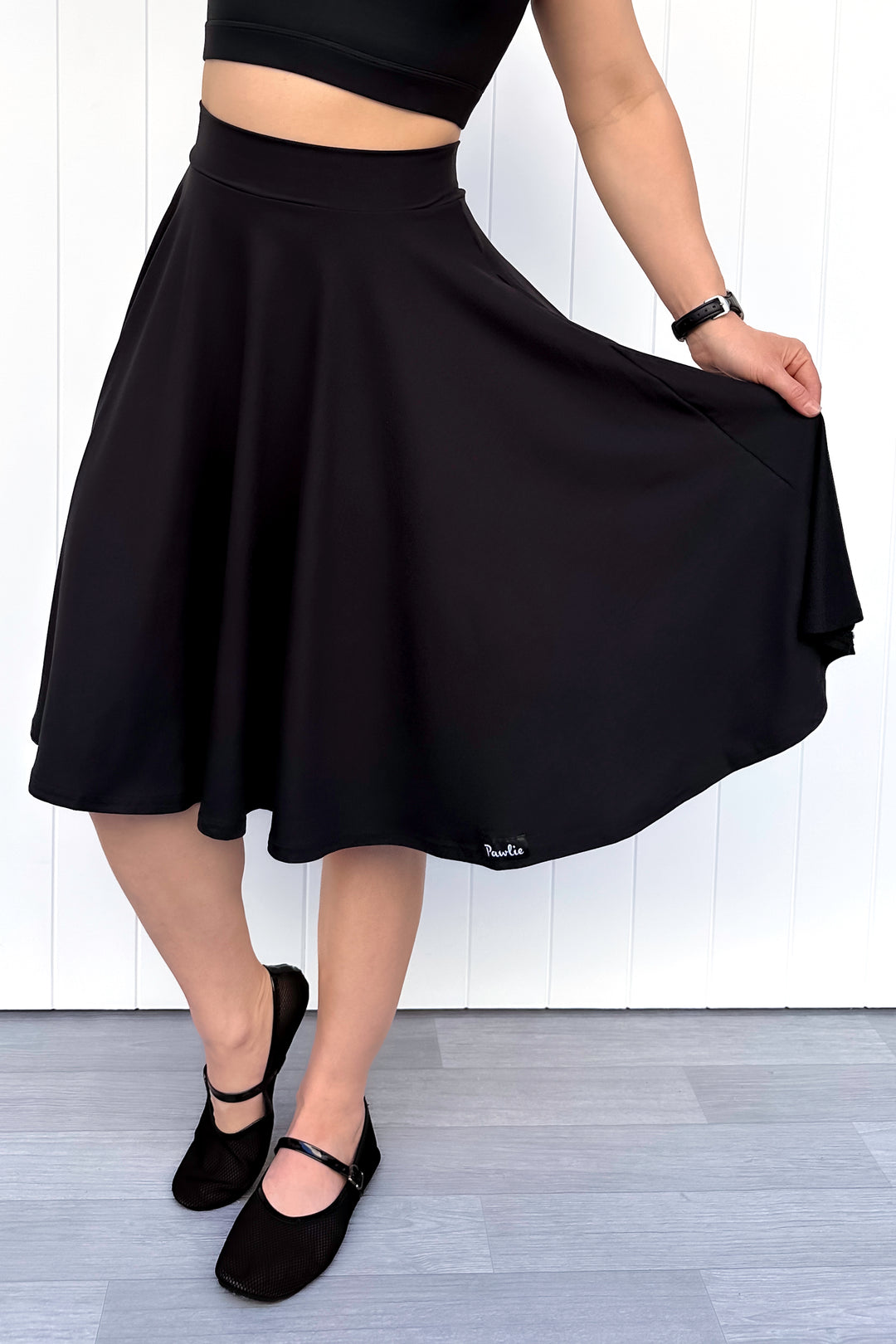 Seraphine Knee-Length Skirt - Black