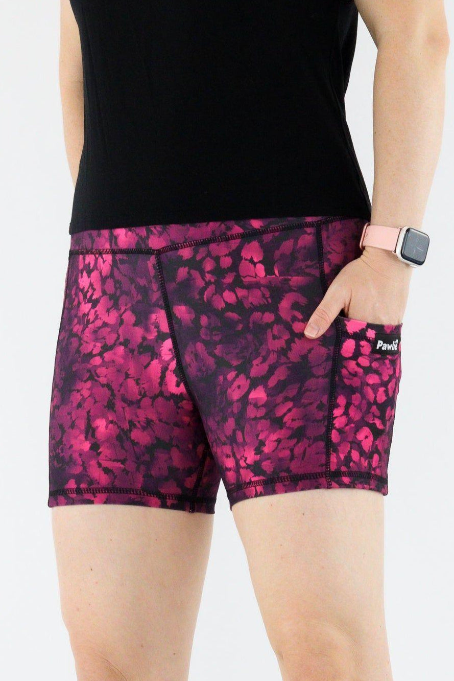 Berry Leopard - Hybrid 1.0 - Leg Pockets - Shorty Shorts Hybrid Shorts Pawlie   