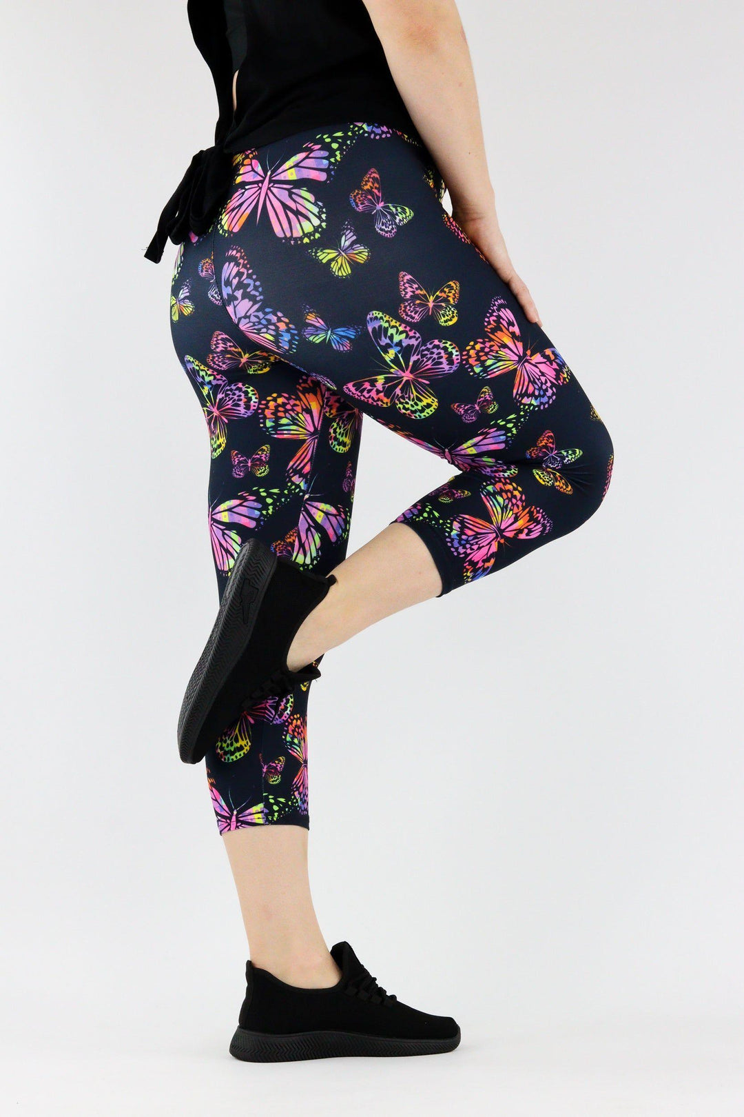 Colourful Butterflies - Casual - Capri Leggings Casual Capri Leggings Pawlie   