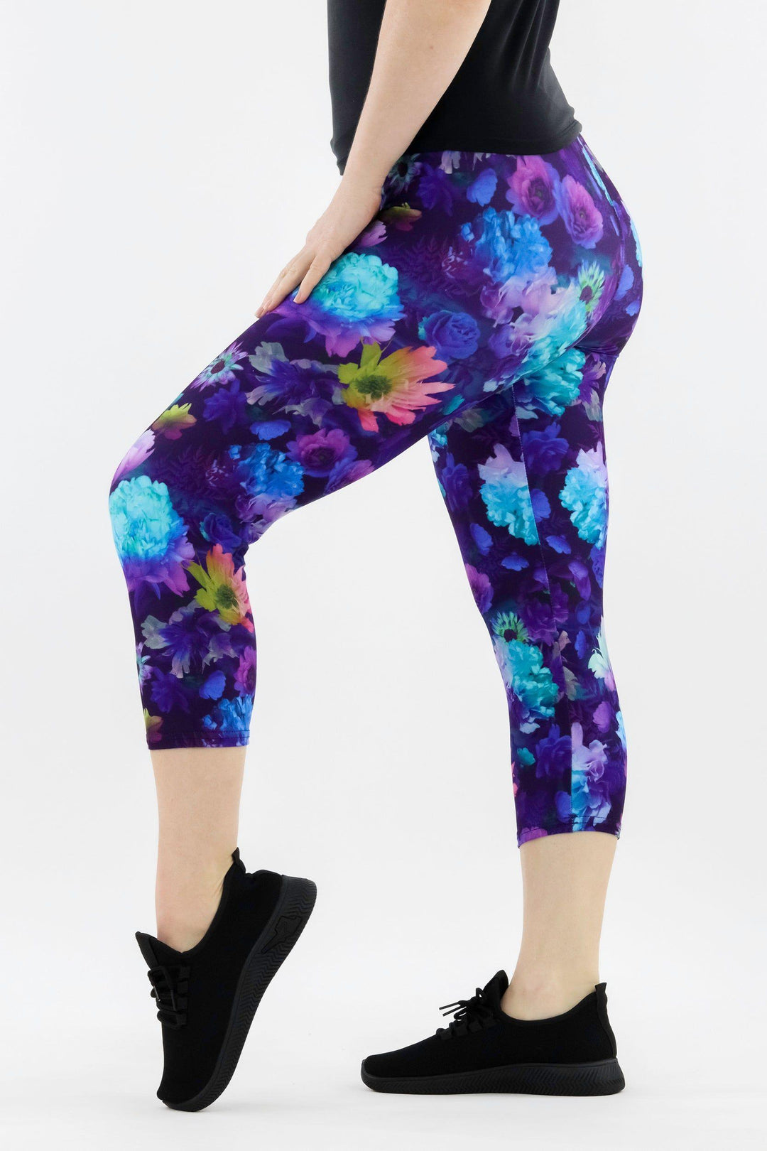 Tranquility Flora - Casual - Capri Leggings Casual Capri Leggings Pawlie   