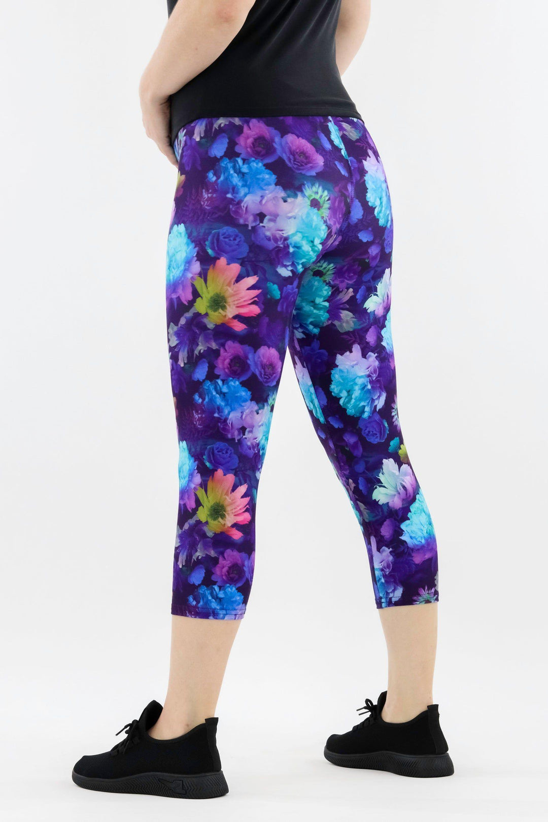 Tranquility Flora - Casual - Capri Leggings Casual Capri Leggings Pawlie   