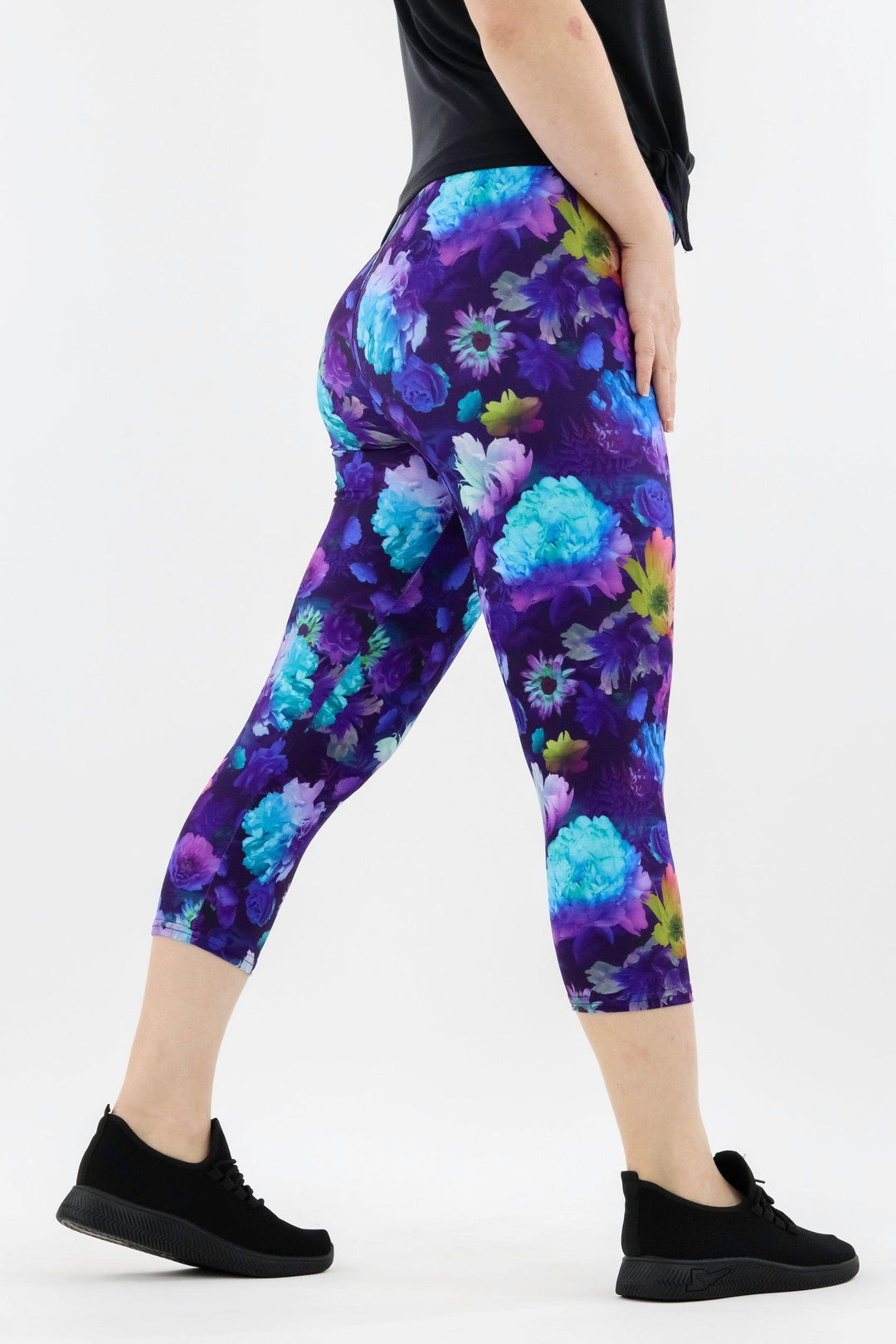Tranquility Flora - Casual - Capri Leggings Casual Capri Leggings Pawlie   