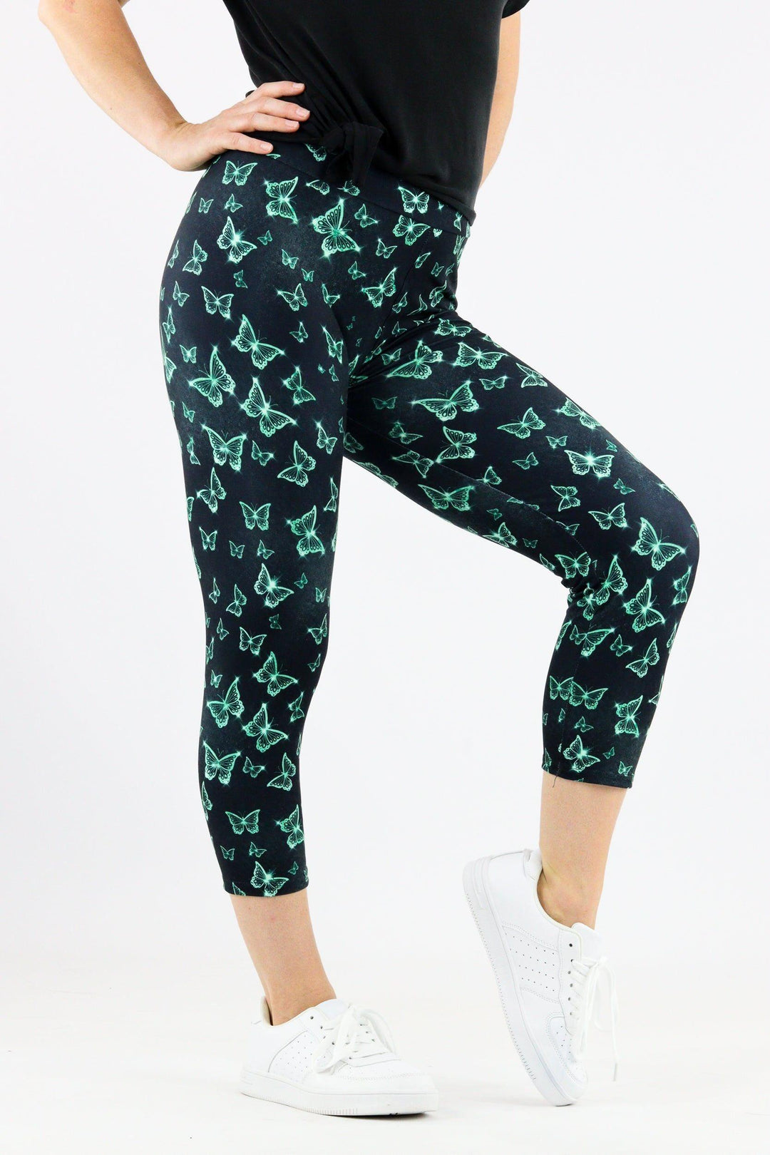 Teal Butterfly Glow - Casual Capri Leggings Casual Capri Leggings Pawlie   