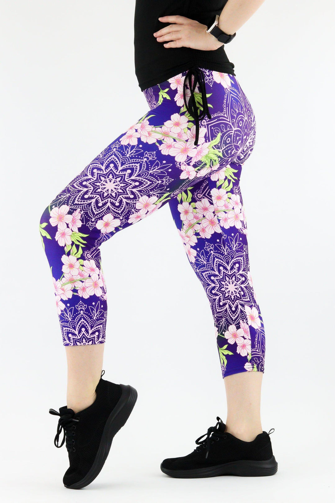 Mandala Bloom - Casual Capri Leggings Casual Capri Leggings Pawlie   